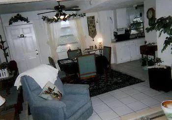 Sea Star Motel & Apartments